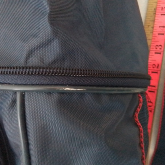 Princess Cruises Wheeled Expandable luggage bag w/ Samsonite toiletry bag - Picture 11 of 16